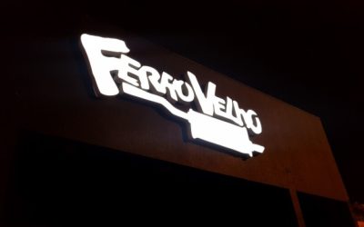 Letras Ferro Velho/Loung and Beers